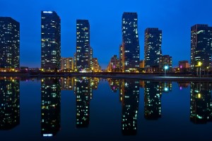 世界短跑邀请赛：科学化训练体系带来速率提升，世界短跑格局